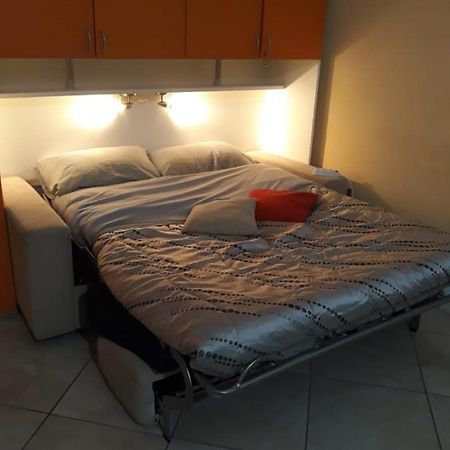 Monolocale Soana Apartment Торино Екстериор снимка