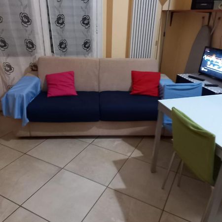 Monolocale Soana Apartment Торино Екстериор снимка